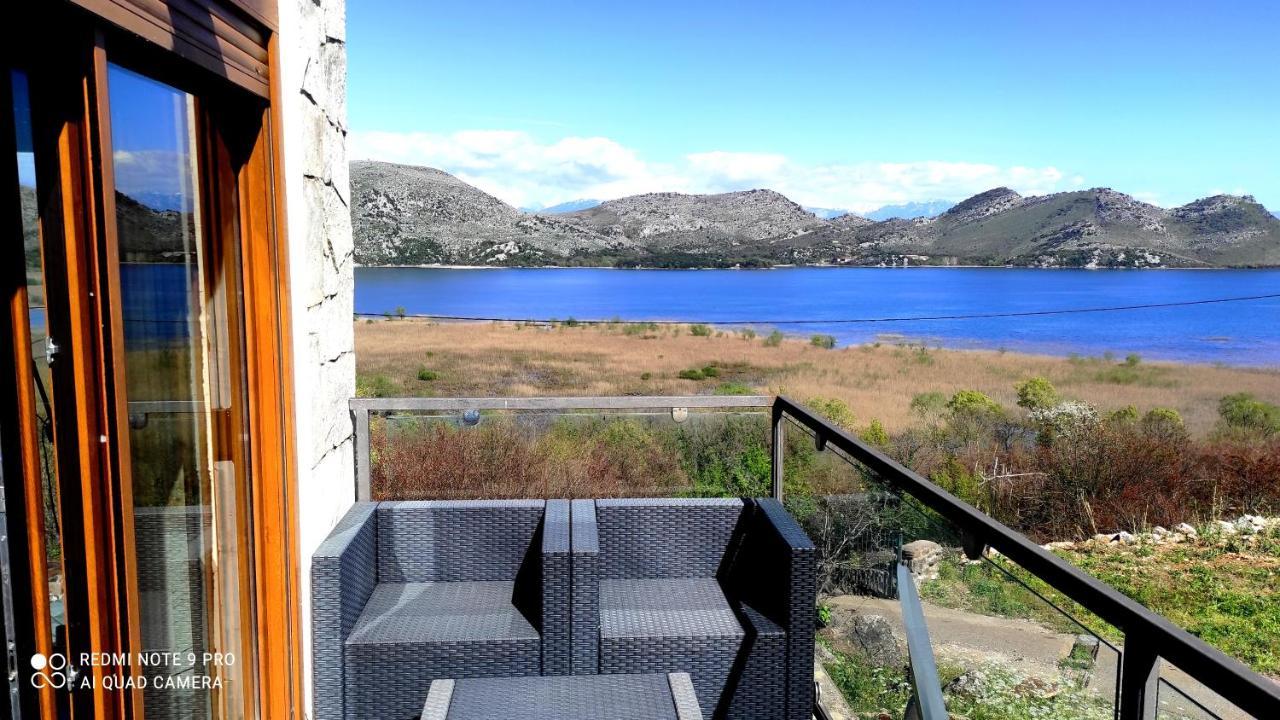 Holiday Home Haustor With Skadar Lake View Podgorica Exterior foto