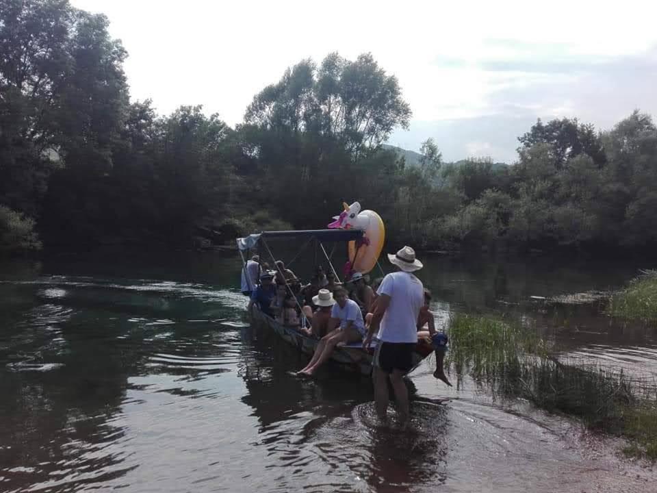 Holiday Home Haustor With Skadar Lake View Podgorica Exterior foto