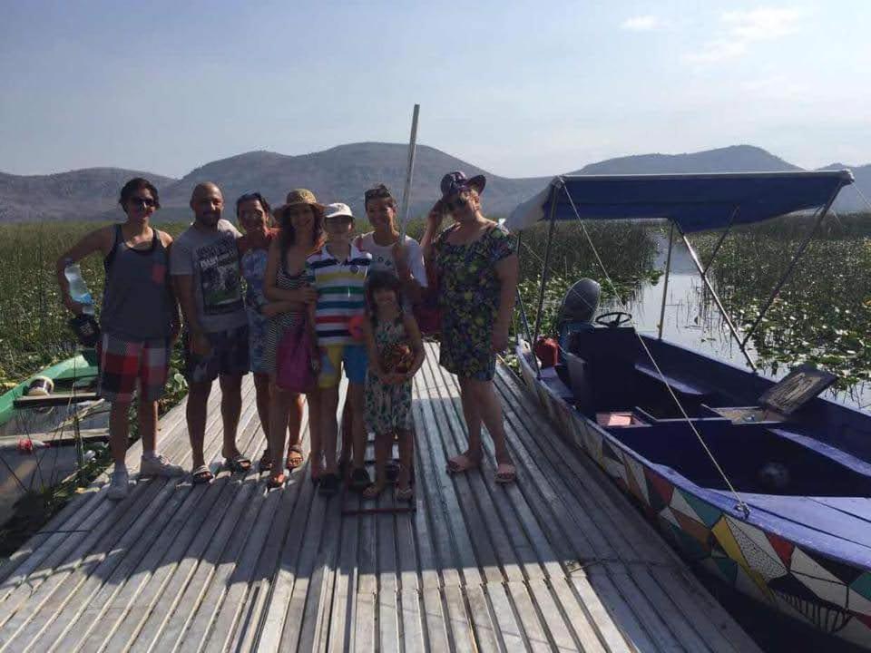 Holiday Home Haustor With Skadar Lake View Podgorica Exterior foto