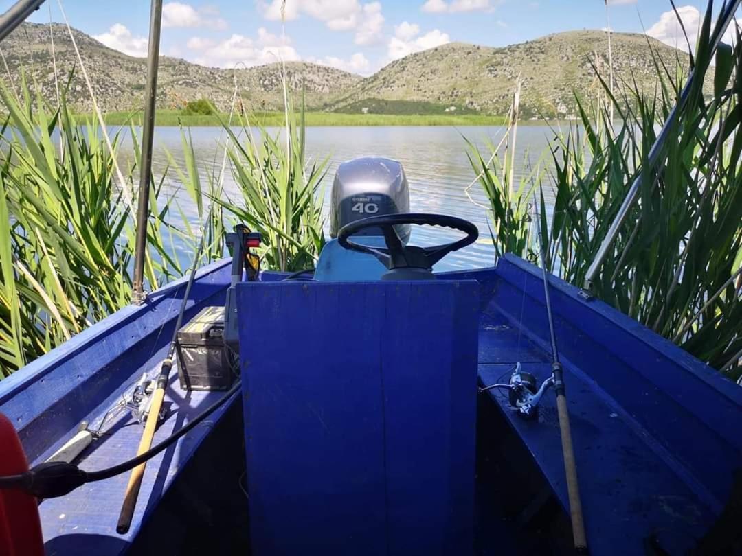 Holiday Home Haustor With Skadar Lake View Podgorica Exterior foto