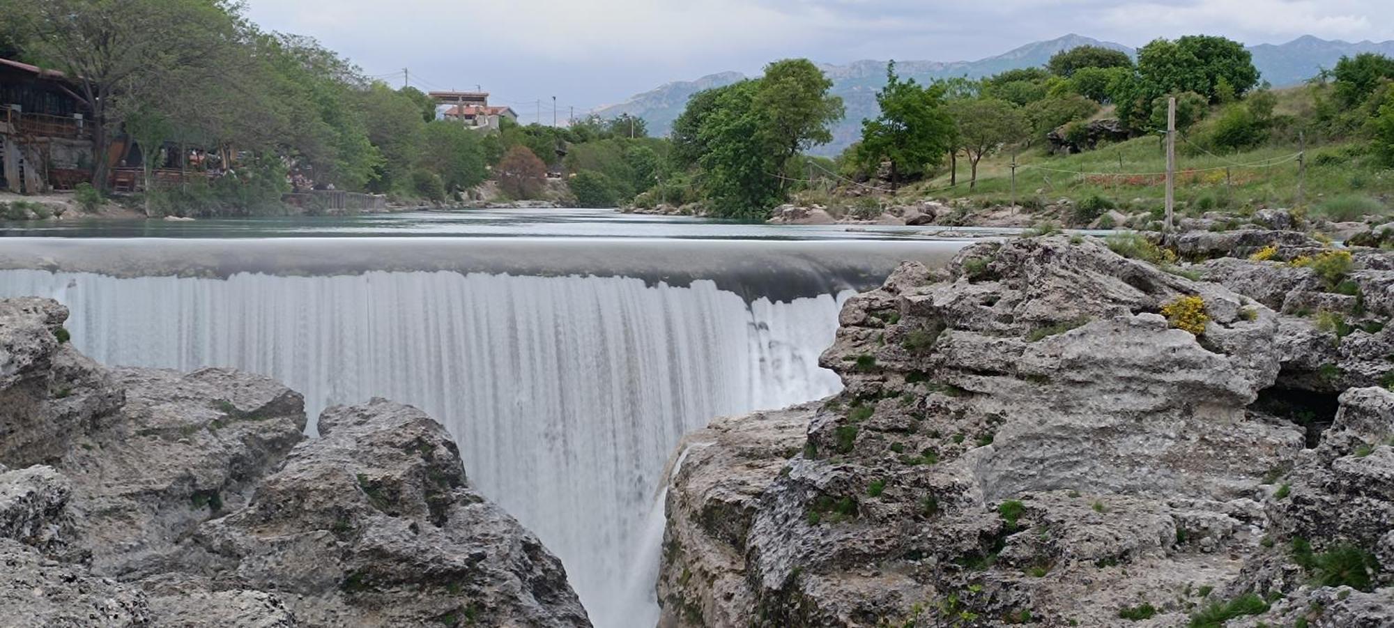 Holiday Home Haustor With Skadar Lake View Podgorica Exterior foto