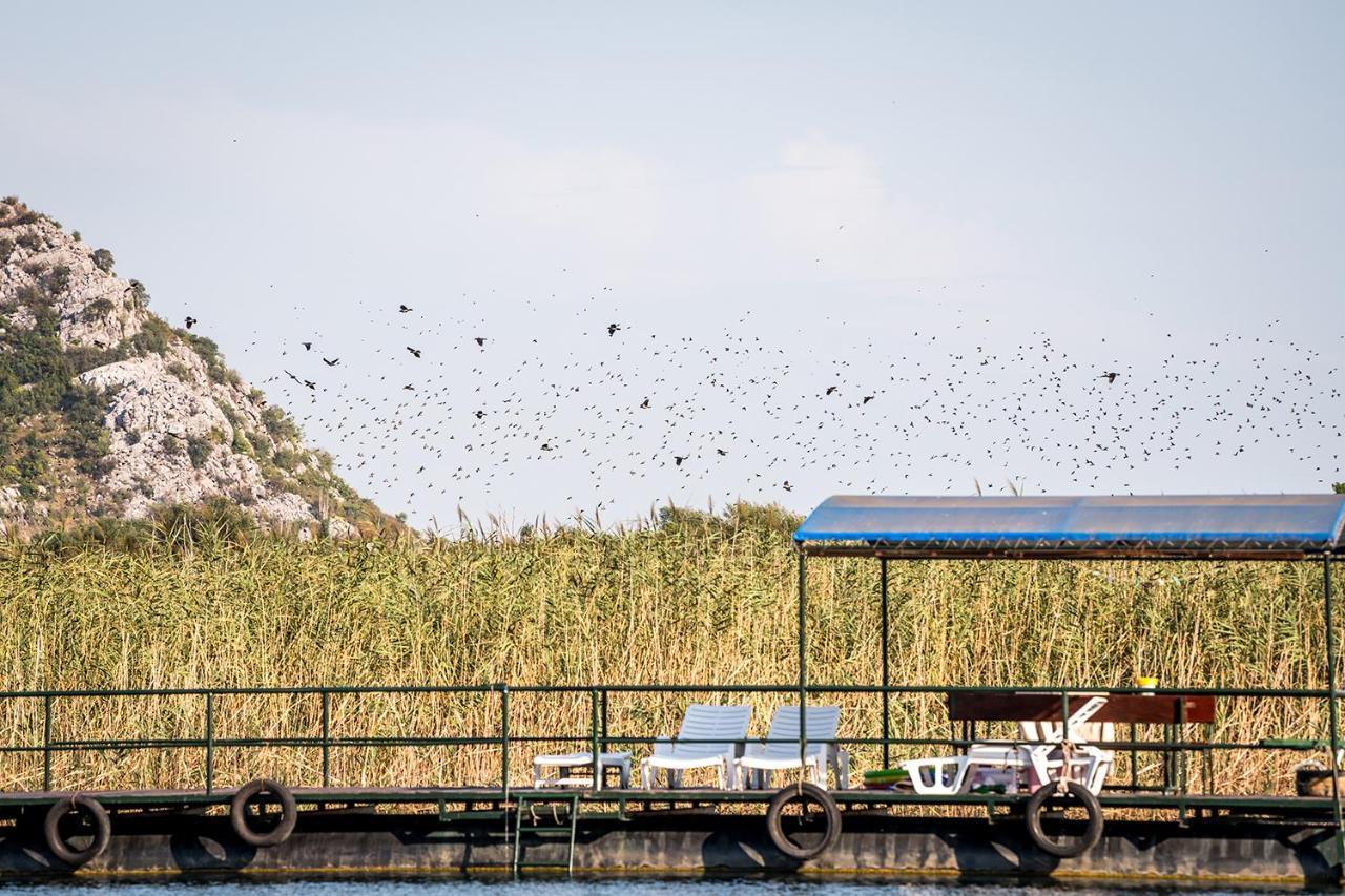 Holiday Home Haustor With Skadar Lake View Podgorica Exterior foto