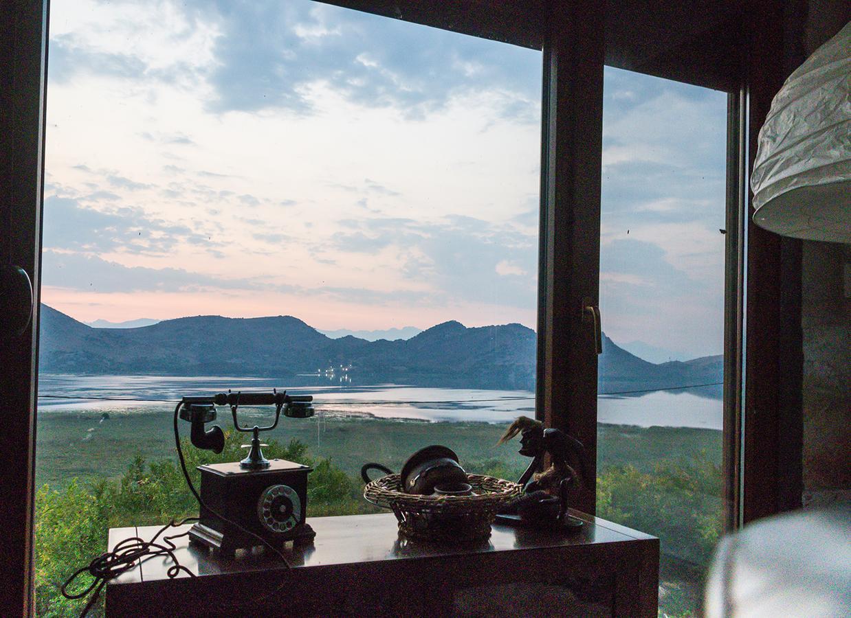 Holiday Home Haustor With Skadar Lake View Podgorica Exterior foto